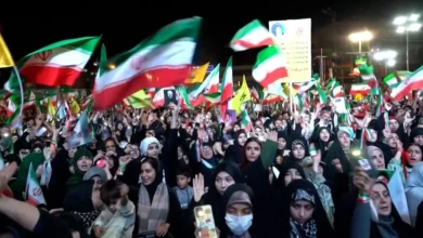 Photo of Tubim pro regjimit në Teheran/ Protestuesit sfidojnë Trump: Nuk guxon të sulmojë më