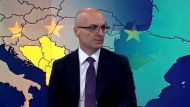 Photo of Miloshoski: Maqedonia nuk duhet të hyjë sërish në proces të ndryshimeve kushtetuese pa garanci të qarta dhe të forta për ruajtjen e identitetit kombëtar përcjell Zhurnal.mk .