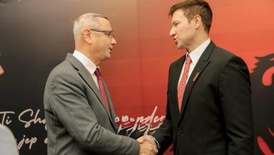 Photo of Zejdi: Shumë diplomat shqiptarë deri tani heshtnin, Denion Meidani zgjodhi të jetë pranë proceseve kombëtare shqiptare dhe pranë zërit të shqiptarëve