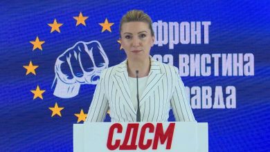 Photo of Kuzeska: Bllokada politike po e mban Maqedoninë jashtë BE-së