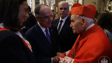 Photo of Presidenti Begaj: Kardinal Simoni, ky martir i gjallë i tregoi Shqipërisë dhe Botës se madhështia nuk qëndron te fuqia apo fama, por te përulësia