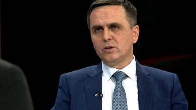 Photo of Kasami: Ta kishte kritikuar Edi Rama 10% Ali Ahmetin sa na kritikon neve, nuk kishte degraduar çështja shqiptare këto 20 vjet
