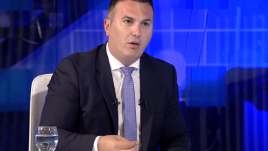 Photo of Ademi: Gjykata Kushtetuese duhet ta shpallë veten jokompetente për ligjin për gjuhën shqipe (VIDEO)