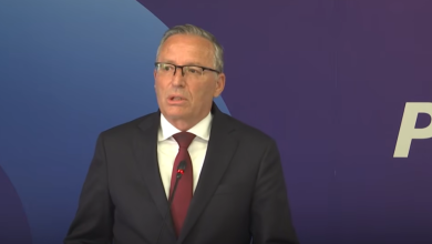 Photo of Mbledhja e kryesisë: PDK nuk e kthen Fatmir Limajn (VIDEO)