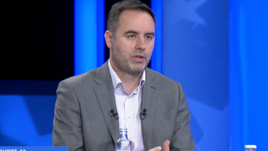 Photo of Konjufca: Osmani, si LDK dhe PDK – Po mendojnë që Amerika është e rrezikuar nga Albin Kurti, e këta paskan mbetë me mbrojtë