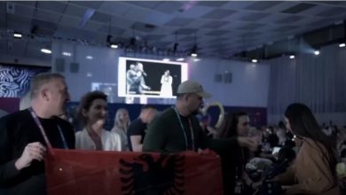 Photo of Incident në Eurovision, delegacionit serb i pengon flamuri i Kosovës
