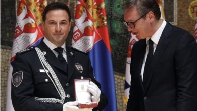 Photo of Skandal në Serbi: Policët djegin trupin e mafiozit, shefi i tyre fshin pamjet