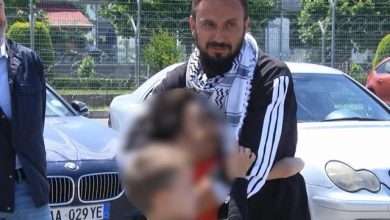Photo of U ndalua nga Izraeli, aktivisti shqiptar Baki Goxhaj mbërrin në Shqipëri: Na morën peng e na trajtuan si bagëti, vetëm ujë e bukë të thatë! Ishim aty kur erdhi ministri