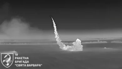 Photo of Zelensky publikoi pamjet e sulmeve prej 1500 kilometrave thellë në Rusi (VIDEO)