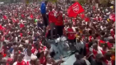 Photo of VIDEO/ Arsenal, kampion i Anglisë pas 22 vitesh, çfarë feste edhe në rrugët e Kenias