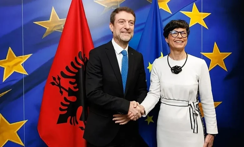 Euronews  Shqipëria siguron BE në se projekti turistik i lidhur me Kushner do të përmbushë standardet mjedisore