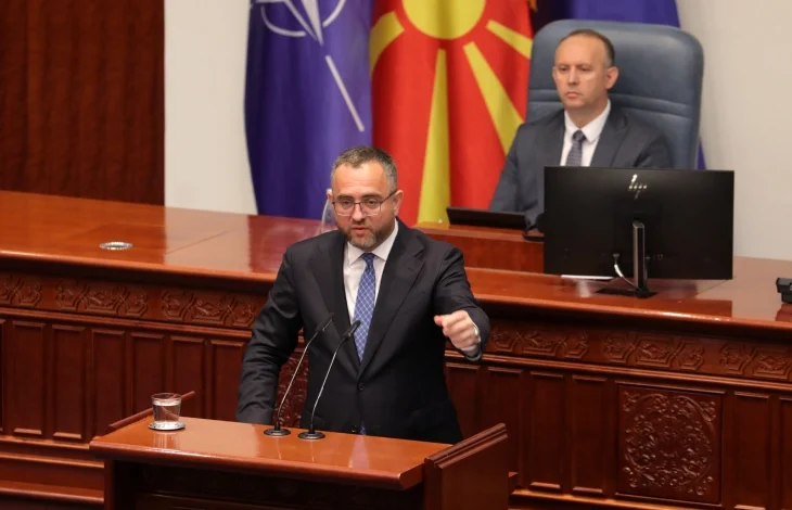 Kuvendi hedh poshtë interpelancën për ministrin Pançe Toshkovski