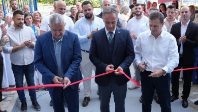 Photo of Aliu në vizitë në objektin e rikonstruktuar të Shtëpisë së Shëndetit në Kumanovë: Investimet në kujdesin shëndetësor parësor nënkuptojnë kushte më të mira për pacientët dhe punonjësit shëndetësorë