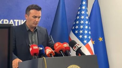 Photo of Ademi: Do bëjmë çmos të mos kaloj “ligji i Karakamishevës” dhe servilëve të saj si Jeton Shasivari
