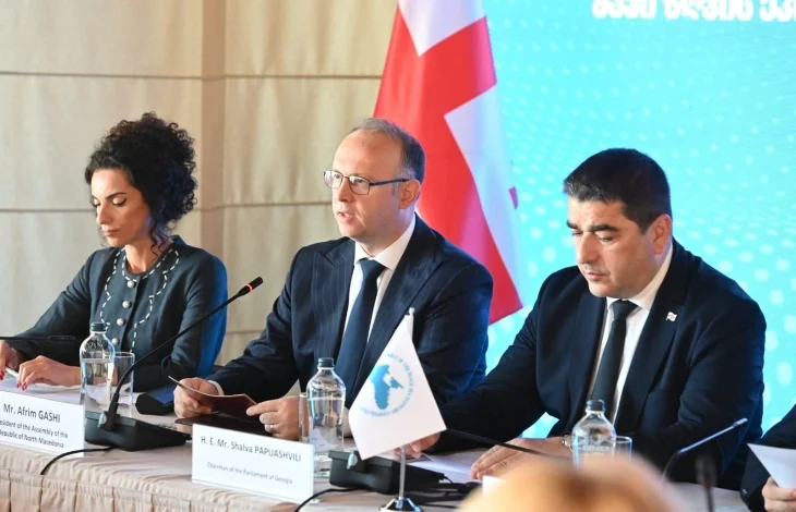 Gashi  Përballja me sfidat e shumta kërkon përpjekje kolektive dhe solidaritet