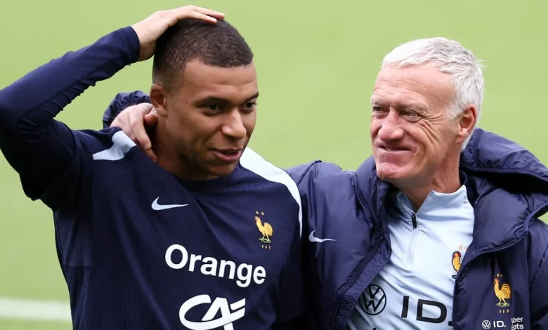  Italia le të marrë një trajner italian   Mbappe elozhe për Deschamps  Nuk e shoh dot në një kombëtare tjetër  ta fitojmë Botërorin për të