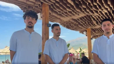 Photo of “1 mijë euro rroga dhe 50 euro bakshishe dita”, Rama ndan bisedën me kamarierët në Radhimë: Në Shqipëri nuk ka paga më të ulëta se në Greqi për turizmin