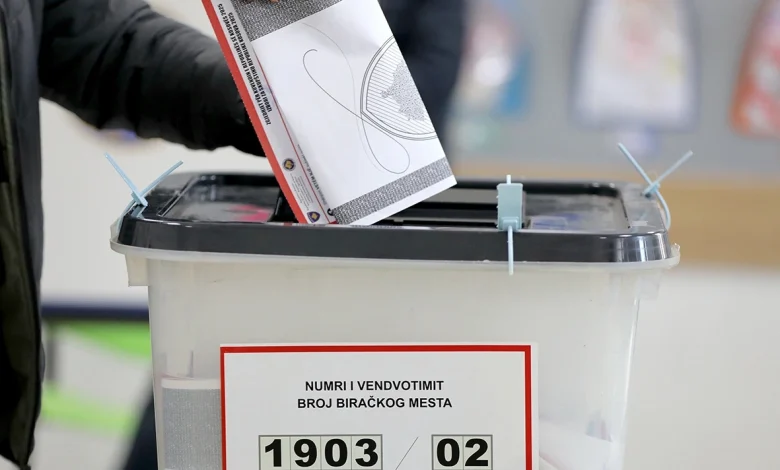Zgjedhjet e së dielës  KQZ  Për të votuar  mjafton të keni një dokument të vlefshëm  VIDEO 