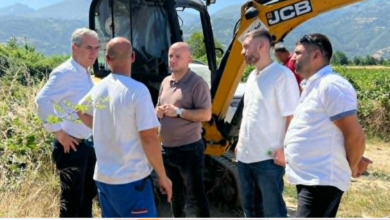 Photo of Hoxha në Bogovinë: Koordinimi mes institucioneve avancon infrastrukturën e ujitjes për fermerët