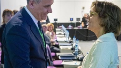 Photo of Ministri Hoxha në Sofje takoi eurokomisioneren për Mjedis, Qëndrueshmërinë e Burimeve Ujore dhe Ekonominë Qarkulluese Konkurruese, Jessika Roswall