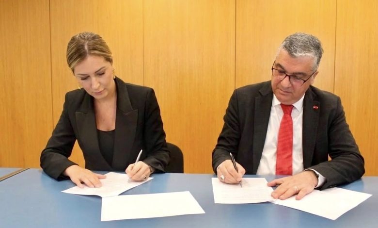 Zëvendësministrat  Zekolli Shaqiri dhe Dumuş Ünüvar nënshkruan protokoll të ri për transport mes Maqedonisë së Veriut dhe Republikën e Turqisë