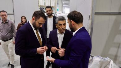 Photo of Mexhiti së bashku me ministrin Durmishi vizitojnë kompanitë e Çairit!