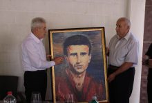 Photo of NË NDERIM TË UDHËHEQËSIT REXHEP MALAJ, FJALË QË MBETEN NË HISTORI TË UDHËHEQËSIT ALI AHMETI