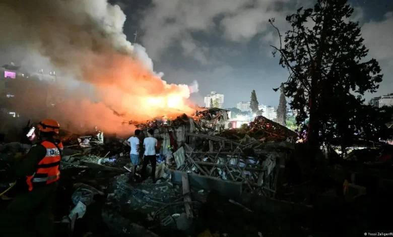 Izraeli mbyll shkollat pas sulmeve të fundit nga Irani  Do t i japim një përgjigje të fuqishme Teheranit