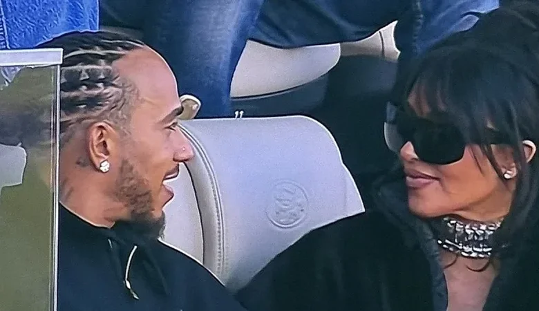 kim-kardashian-pozon-me-helmeten-e-lewis-hamilton-piloti-ndan-foton-e-vecante