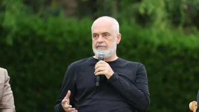 Photo of “S’jam unë ‘Kumbari’ i kësaj”/ Protestat në Tiranë, Rama për Financial Time: Pa Kushner, askujt nuk do i interesonin as flamingot e as Shqipëria