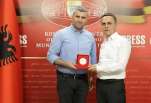 Photo of Kasami pret kryebashkiakun e Kukësit, fokus bashkëpunimi për projekte ndërkufitare