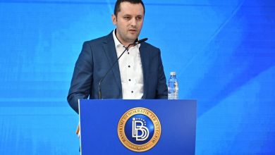 Photo of Faton Ahmeti: Shqiptarët vazhdojnë ta shohin shpresën për rikthimin e dinjitetit politik tek vizioni i Ali Ahmetit (VIDEO)