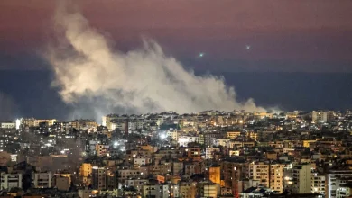 Photo of “Goditëm militantët e Hezbollahut, shkelën armëpushimin”/ Izraeli bombardon Libanin gjatë natës, 16 persona humbin jetën