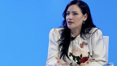 Photo of Saranda Imeri Stafai i përgjigjet Ahmetit pas mesazhit për Kurtin: E vështirë qenka opozita, o Albin!