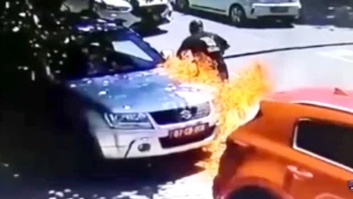 Photo of MPB: Është ndaluar personi i cili ka djegur automjetet para ambasadës së Bullgarisë në Shkup