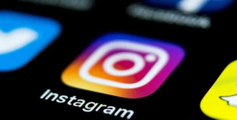 carousel-me-i-avancuar-instagram-lejon-captions-per-cdo-slide