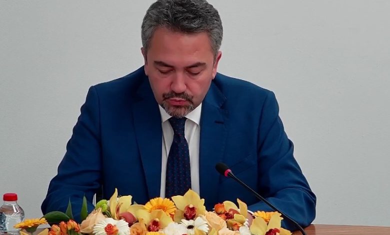 KQZ  Deri në ora 15 00 votuan 445 mijë e 622 votues