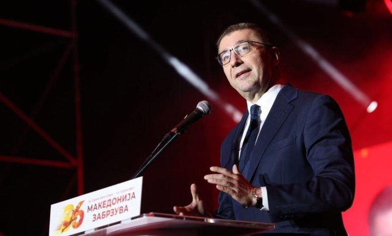Mickoski  Politika e jashtme duhet të zhvillohet përmes argumenteve