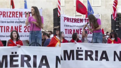 Photo of Video/ “I bëj thirrje administratës…”, momente tensioni në tubim, protestueses i hiqet mikrofoni nga duart gjatë fjalimit