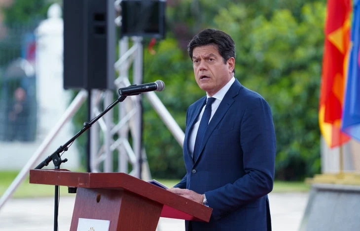 Ambasadori i BE së nesër viziton Gostivarin përcjell Zhurnal mk  