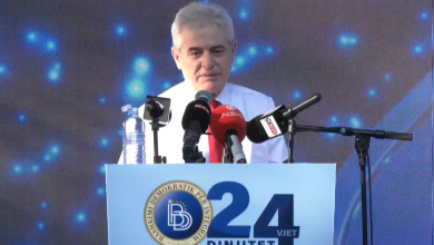 Photo of Ahmeti me porosi: As na frigësoni e as mund të na mundni!