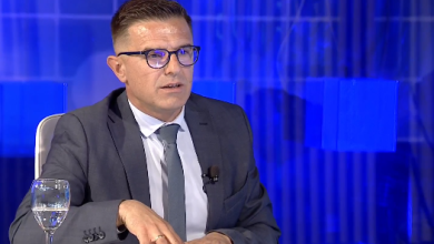 Photo of Shabani: VLEN pa ballansues për dy vite ka punësuar rreth 2500 shqiptarë në institucione!