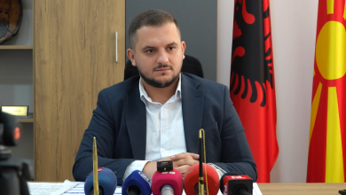 Photo of Qamili: Vendimi i vitit 2007 për emrat e rrugëve ishte gjysmak, tani po e zgjidhim sipas ligjit