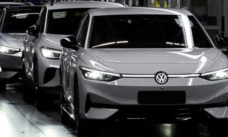 Tronditet bota e veturave  Volkswagen pritet t i mbyllë 100 mijë vende të punë dhe katër fabrika