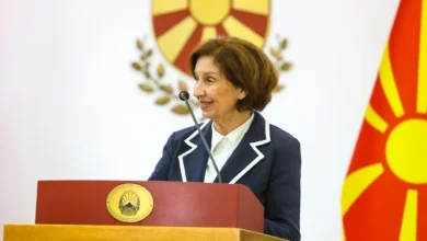 Photo of Siljanovska-Davkova: Të përqendrohemi te kriteret e Kopenhagenit, jo te çështjet historike