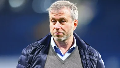 Photo of Roman Abramovich rikthehet në skenë, ish-pronari i Chelseat bëhet ndërmjetës i paqes mes Kievit dhe Moskës/ Zelensky: Ja çfarë diskutuam me oligarkun rus