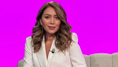 Photo of Nuk siguroi një ulëse në Kuvend, reagon Adelina Thaçi
