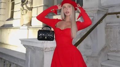 Photo of Anetta provokon me pozat e saj pa komplekse