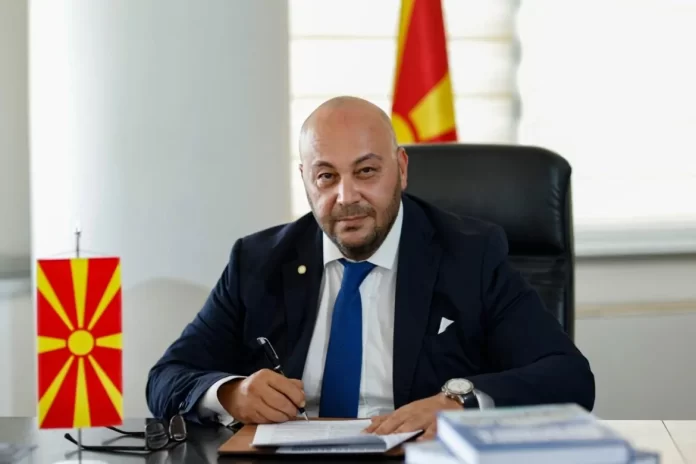 Kostadinovski  Do t i pëlqejë dikujt apo jo  Ligji për gjuhët do të zgjidhet