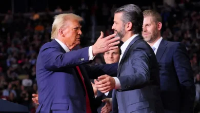 Photo of Fejohet djali i Donald Trump, Ivanka publikom foto nga ceremonia